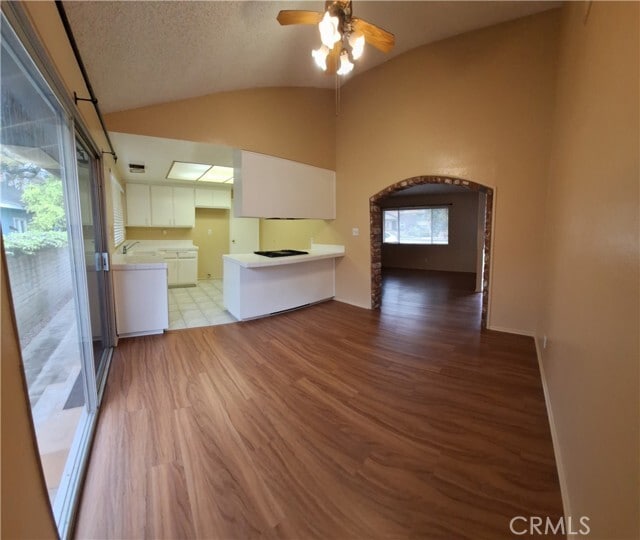 Photo - 227 N Wabash Ave