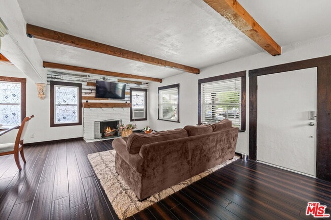 Photo - 5732 6th Ave