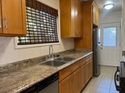 Photo - 11123 Morrison St
