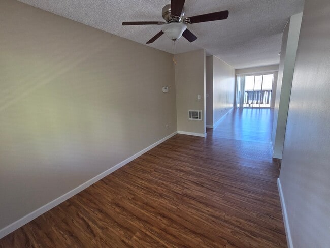 Photo - 28151 Highridge Rd