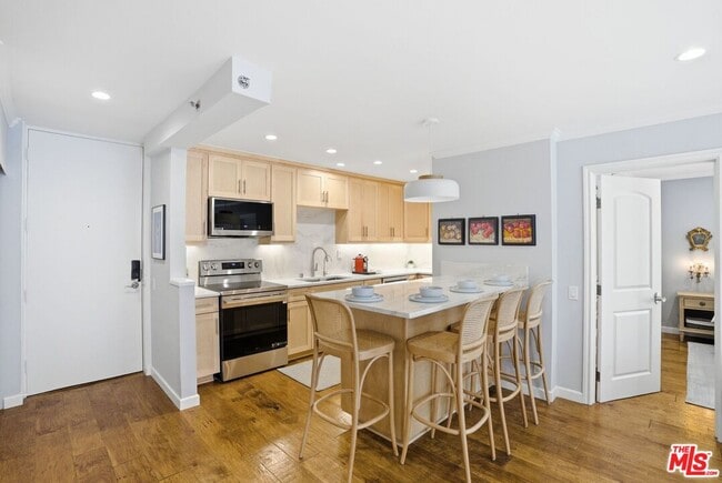 Photo - 1040 Coast S Blvd Unit 401