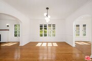 Photo - 135 N Orange Dr