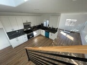 Photo - 540 W Elm Ave