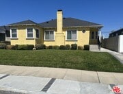 Photo - 10410 S Manhattan Pl House