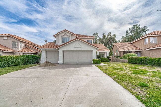 Photo - Charming Castaic Home
Available 4/7/26