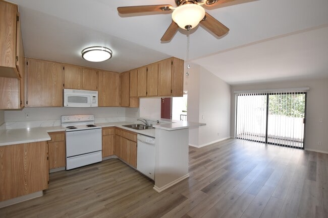 Building Photo - Mountain Vista Apartments