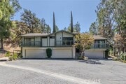 Photo - 10831 Roycroft St