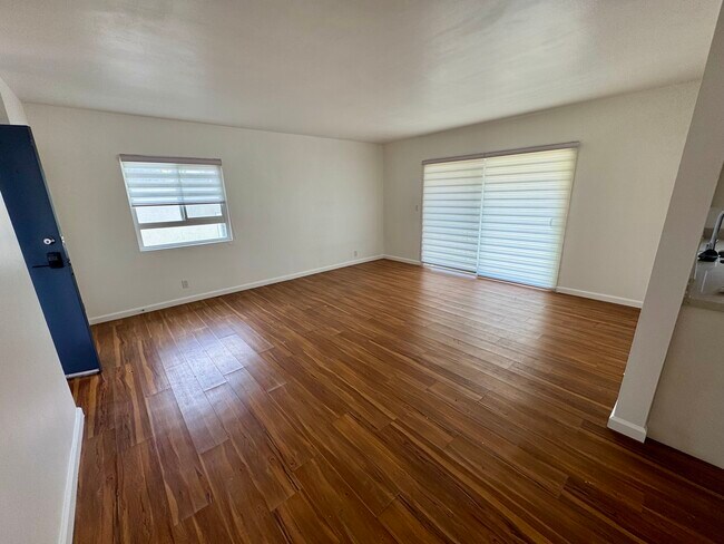 Photo - 275 N. Oakland