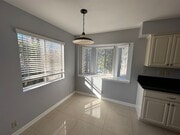 Photo - 302 W Loraine St Townhome