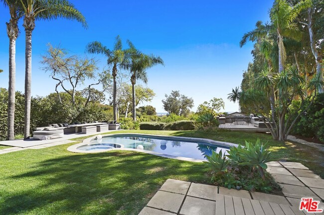 Photo - 28036 Sea Ln Dr House