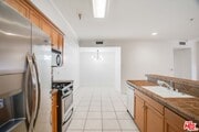 Photo - 2335 S Bentley Ave Condo