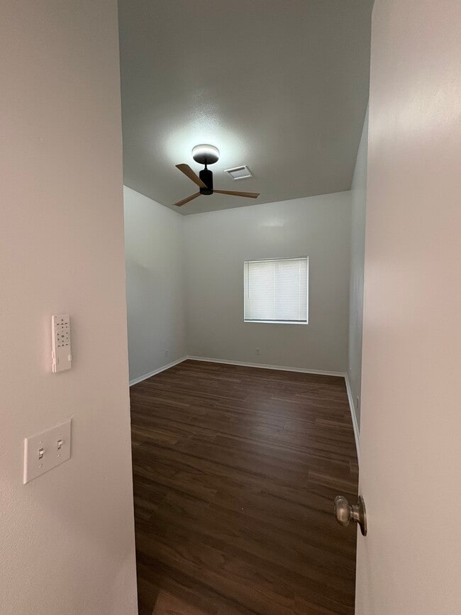 Photo - 6446 Palm View Ave