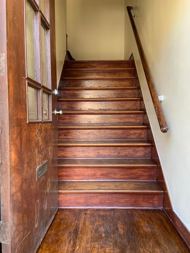 1920s original wood floor entry - 206 Columbia Ave Unit 206