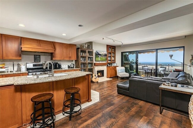 Building Photo - 21771 Ocean Vista Dr