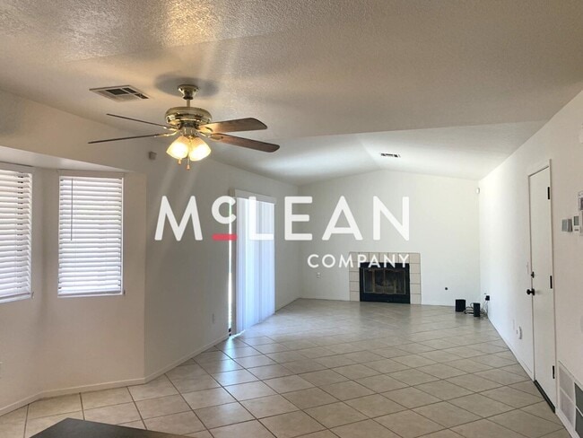 Photo - 3055 E San Juan Rd