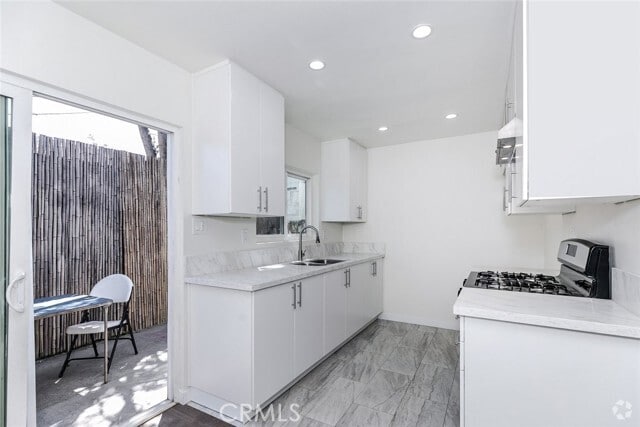 Building Photo - 11304 Tiara St Rental