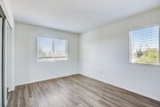 Photo - Toscana Apartments