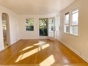 Photo - Hillside Los Feliz Cottage w/ Yard, Parking *ALL UTILITIES INCLUDED*
