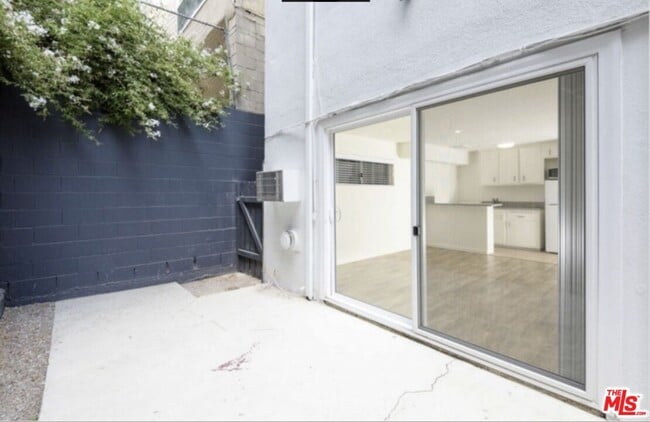 Photo - 1261 Laurel Ave Unit 20