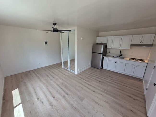 Photo - MOVE-IN Special 1 Month FREE Rent! Summer Special!!