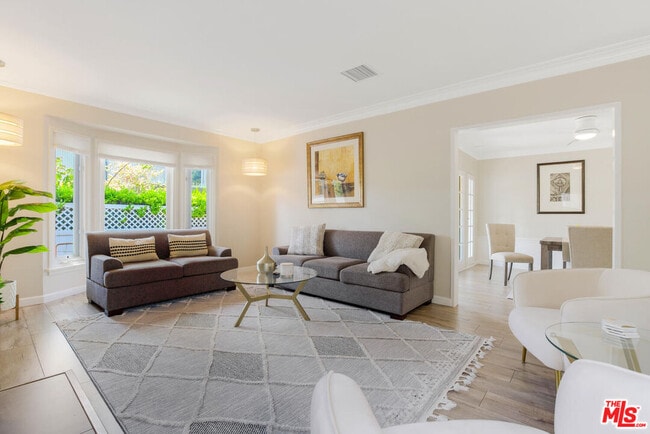 Photo - 416 1/2 Norwich Dr