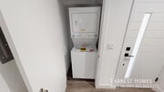 Photo - 2219 1/2 W Court St-