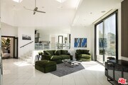 Photo - 2231 Sunset Plaza Dr