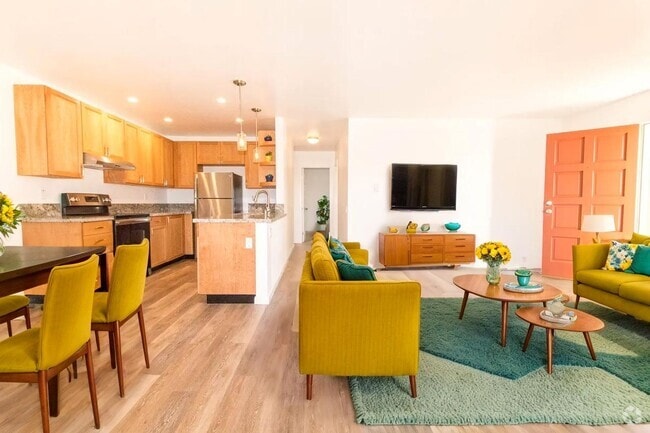 Building Photo - Elegantly Upgraded 2 Bed/1 Bath Condo in U...