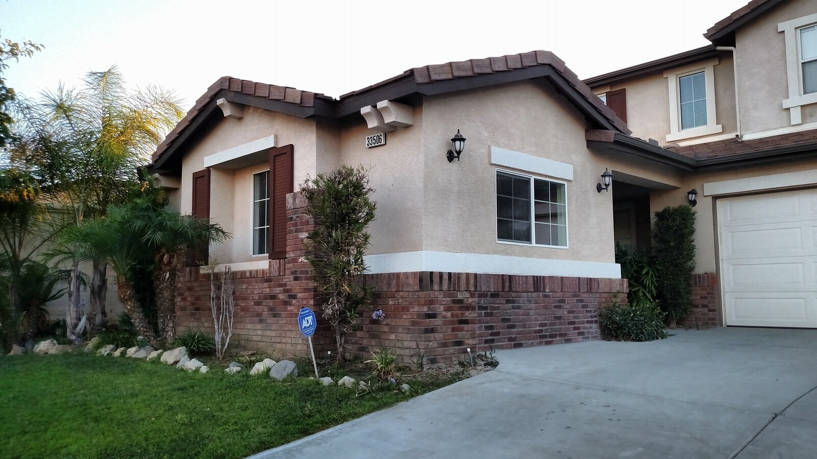 Photo - 1 Bedroom, 1 Bath Casita with Private Entrance - Includes Utilities (single woman preferred)