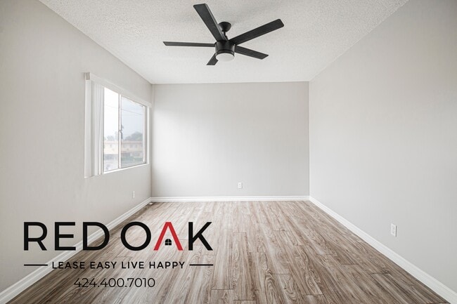 Photo - 15405 Vanowen St Unit 19