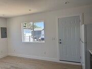 Photo - 1204 S Spruce St