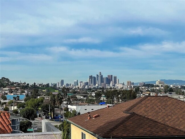 Building Photo - 1520 Helen Dr