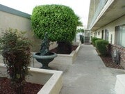 Landscaped Walkway - 15015 Gramercy Pl Apartment Unit M