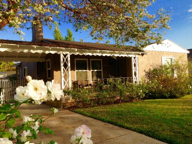 Photo - 10564 Ayres Ave