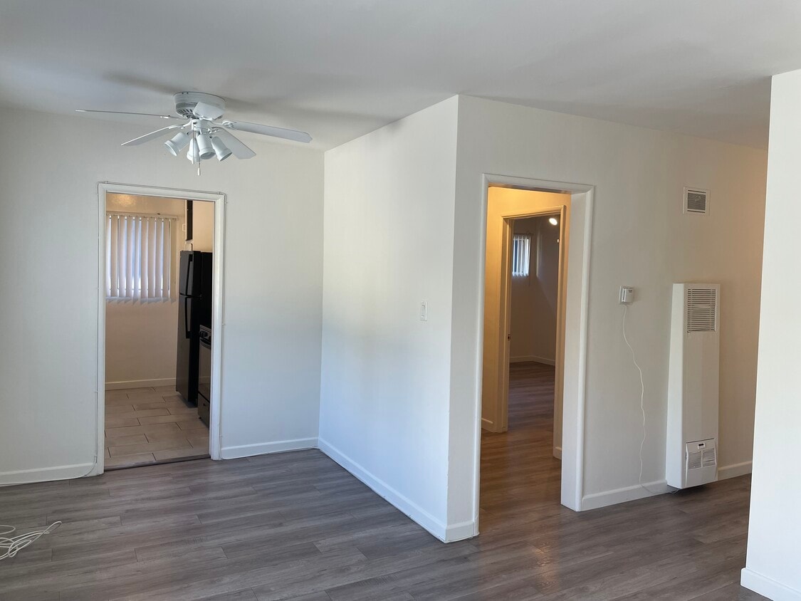 Floor Plan - 2 bedroom 1 bath