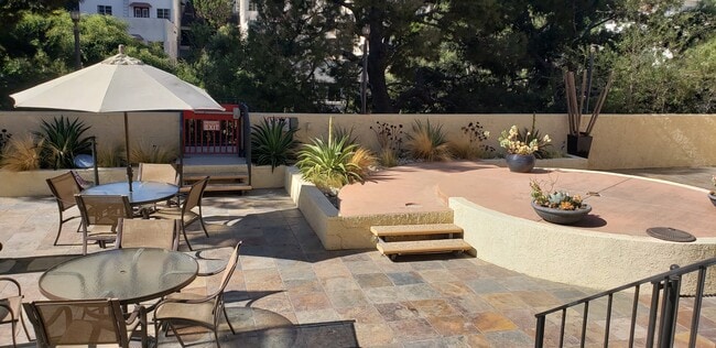 Outside common area - 10982 Roebling Ave Unit 361