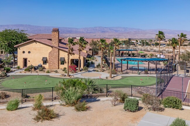 Building Photo - Vineyards at Palm Desert Apartment Homes