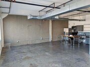 Photo - 315 E 8th St