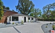 Photo - 19061 Wells Dr House