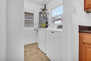 Photo - 1833 Lees Ave