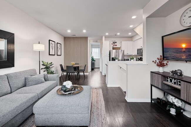 Photo - 7221 Cedar Rd