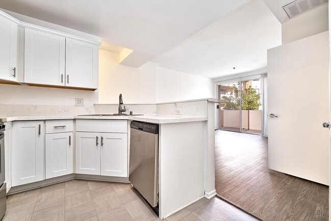 Photo - Villa Adobe Apartments