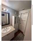 Photo - 517 W 4th St Unit Cozy Cottage