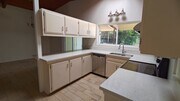Photo - Large 6 Bedroom House Near SDSU! Large Bac...
