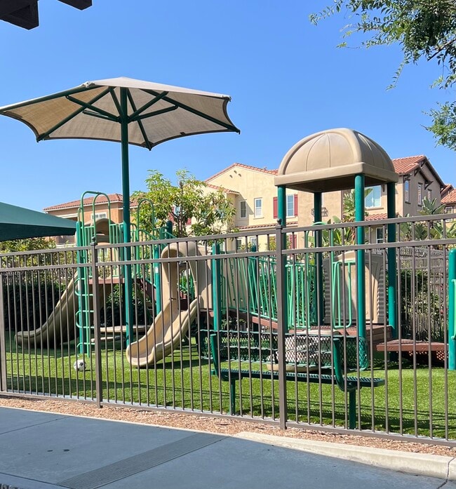 Photo - 23 Quinn Way Unit 23 Quinn Way