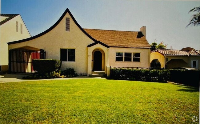 Building Photo - 1344 S Curson Ave Rental