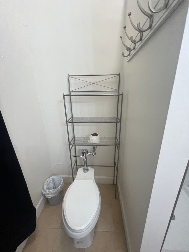 Photo - 444 G St Unit 1