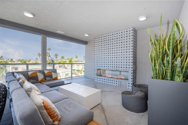 Photo - 4384 Iowa St Unit SI ID1472544P