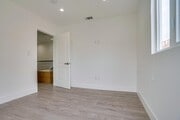 Photo - 2300 Carmona Ave