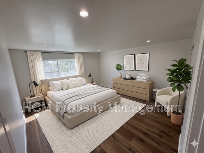 Photo - 5507-5509 S Manhattan Pl